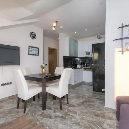 Martinovic 2 Apartment